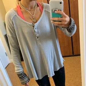 C’isa blue/grey thermal top